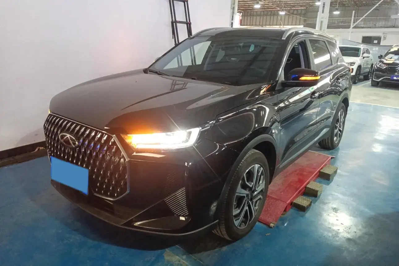 2025 Chery Tiggo 7 Plus 1.6T 197HP L4 8AT