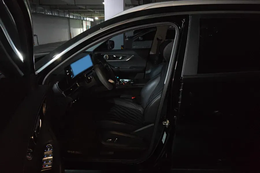 2025 Chery Tiggo 7 Plus 1.6T 197HP L4 8AT,autocango,china used car exporter,china ev exporter,chinese used car exporter,chinese used ev exporter