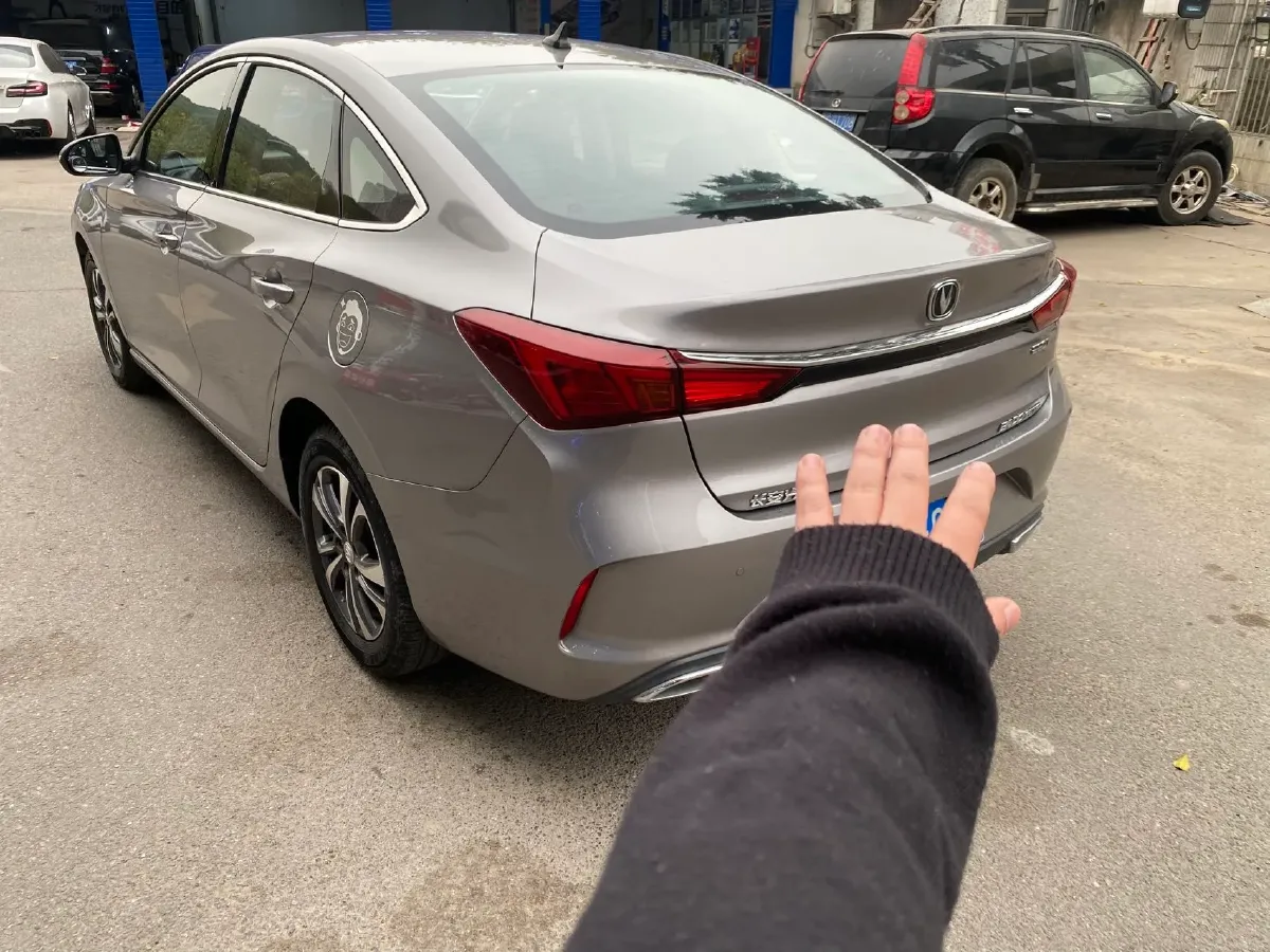 2020 ChangAn Eado 1.4T 158HP L4 7DCT,autocango,china used car exporter,china ev exporter,chinese used car exporter,chinese used ev exporter