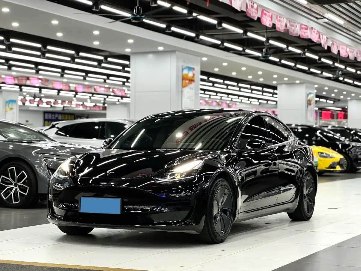 2022 Tesla Model 3 BEV 60KWH