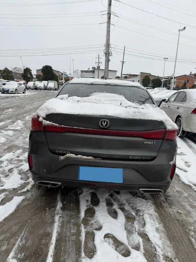 2021 ChangAn Eado 1.4T 160HP L4 7DCT,autocango,china used car exporter,china ev exporter,chinese used car exporter,chinese used ev exporter