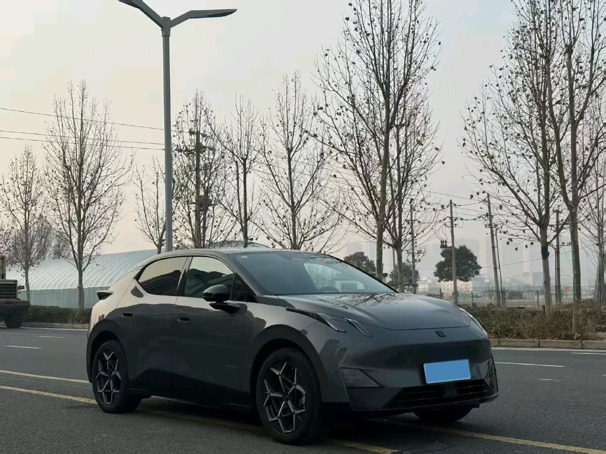 2025 Dongfeng Z9 2.0T 258HP L4 8AT,autocango,china used car exporter,china ev exporter,chinese used car exporter,chinese used ev exporter