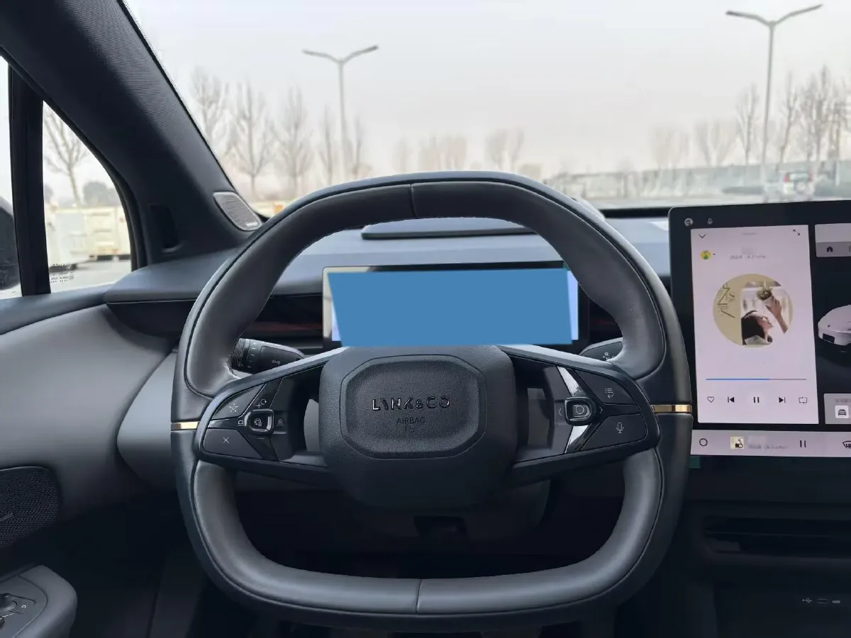 2025 Dongfeng Z9 2.0T 258HP L4 8AT,autocango,china used car exporter,china ev exporter,chinese used car exporter,chinese used ev exporter