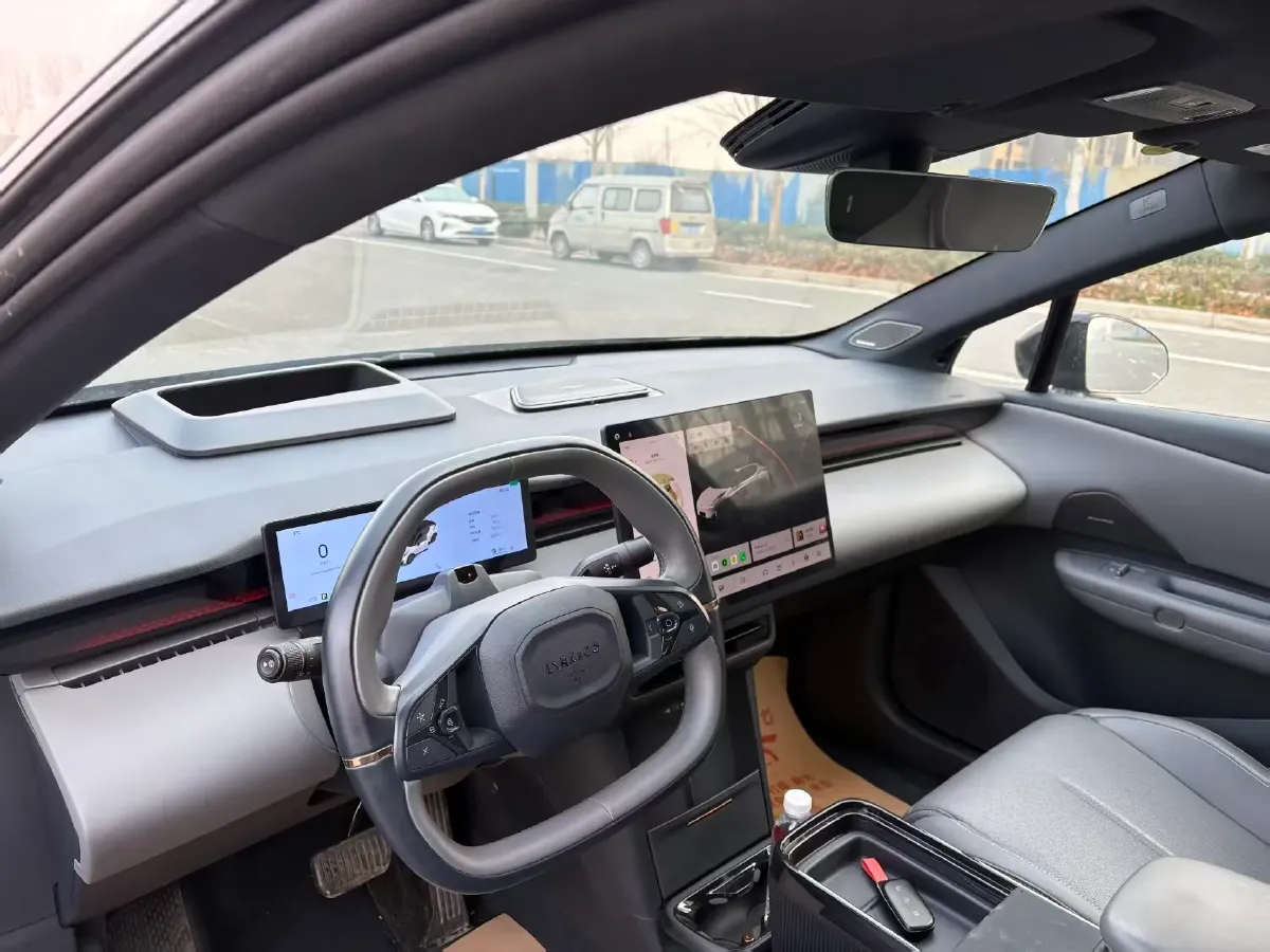 2025 Dongfeng Z9 2.0T 258HP L4 8AT,autocango,china used car exporter,china ev exporter,chinese used car exporter,chinese used ev exporter