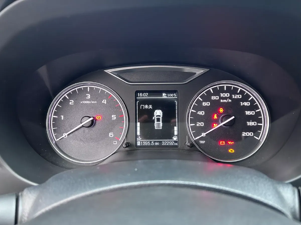 2023 Dongfeng RuiQi 6 2.3T 163HP L4 6MT,autocango,china used car exporter,china ev exporter,chinese used car exporter,chinese used ev exporter