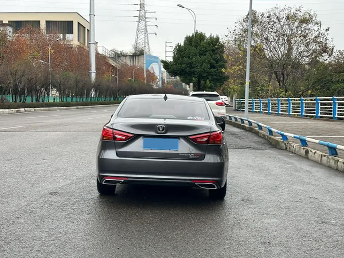 2021 ChangAn Raeton CC 1.5T 180HP L4 7DCT,autocango,china used car exporter,china ev exporter,chinese used car exporter,chinese used ev exporter