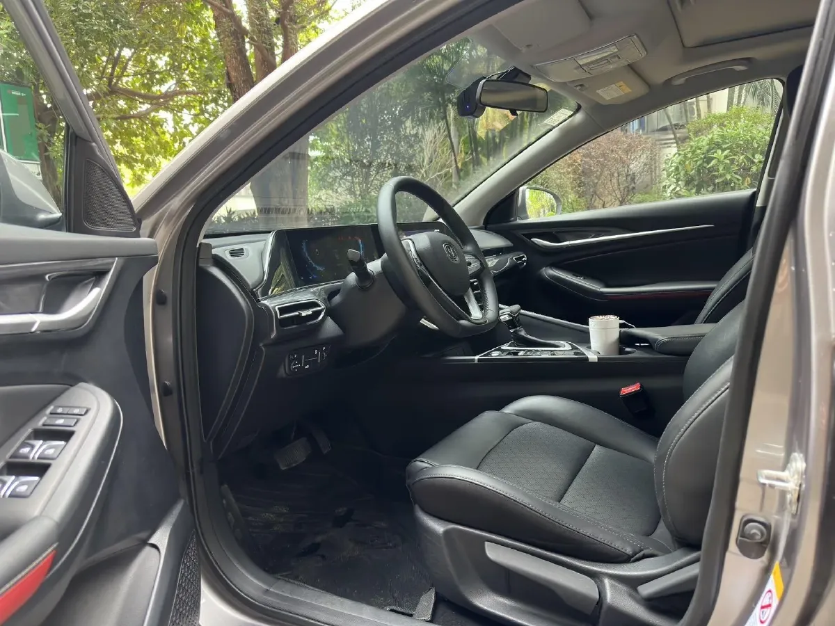 2020 ChangAn Eado 1.4T 158HP L4 7DCT,autocango,china used car exporter,china ev exporter,chinese used car exporter,chinese used ev exporter