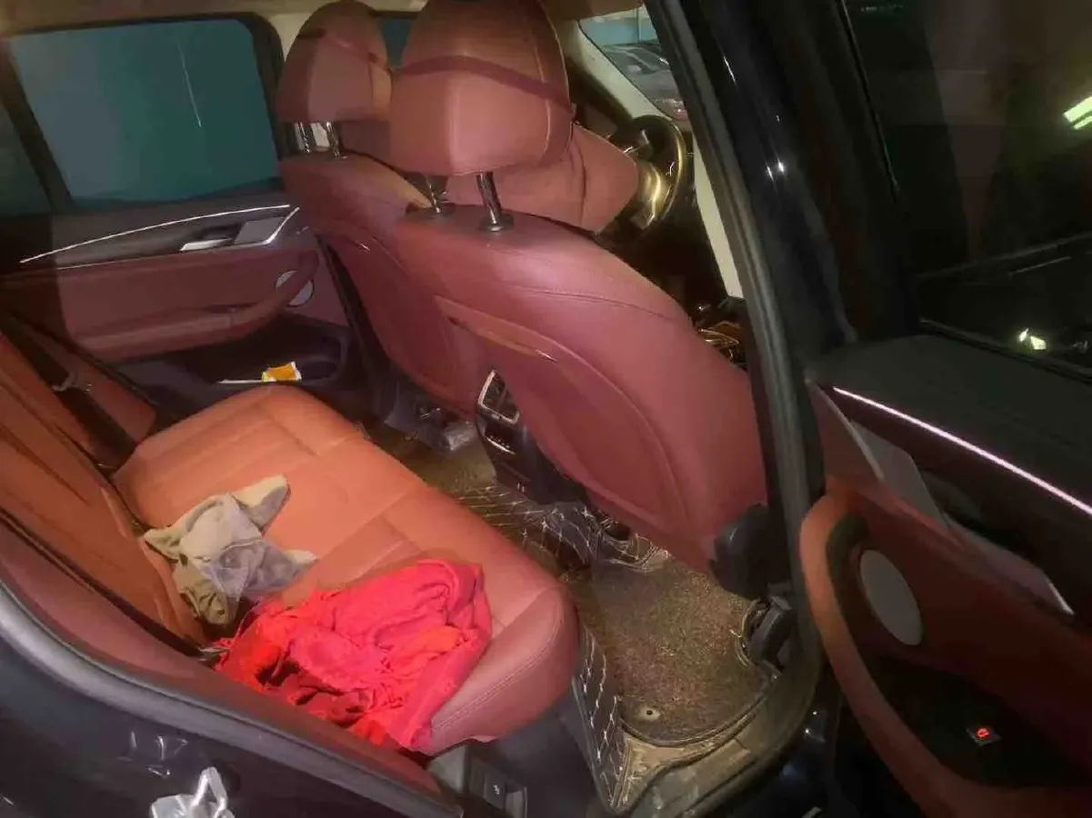 2023 BMW X3 2.0T 245HP L4 8AT,autocango,china used car exporter,china ev exporter,chinese used car exporter,chinese used ev exporter