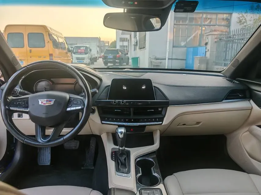 2020 Cadillac CT4 2.0T 237HP L4 8AT,autocango,china used car exporter,china ev exporter,chinese used car exporter,chinese used ev exporter