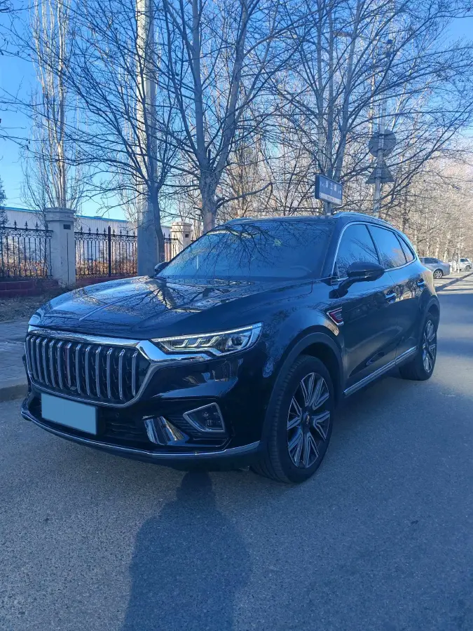 2022 HongQi HS5 2.0T 224HP L4 6AT