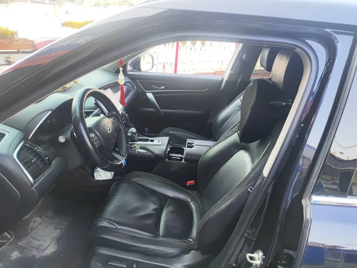 2019 Honda Avancier 1.5T 193HP L4 CVT,autocango,china used car exporter,china ev exporter,chinese used car exporter,chinese used ev exporter