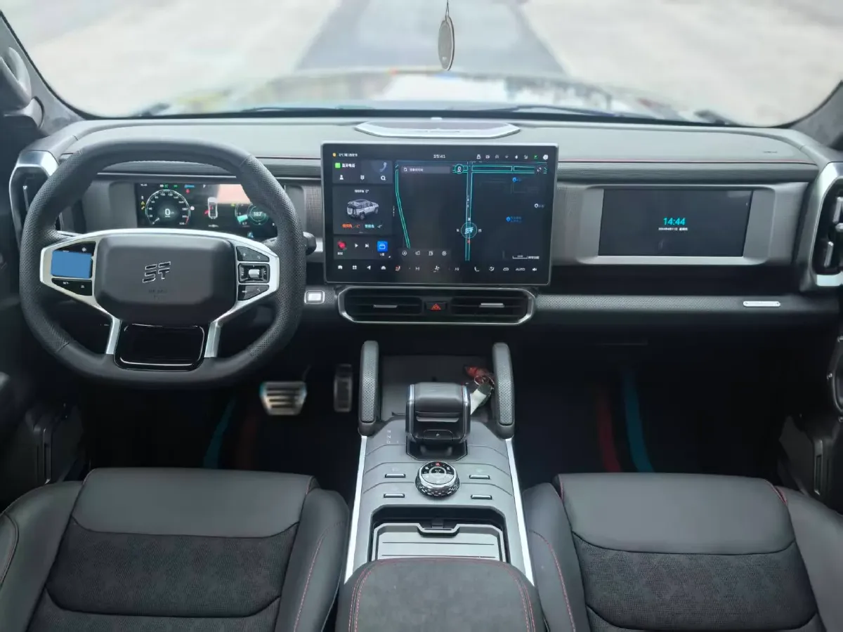 2023 Jetour Traveller 2.0T 254HP L4 7DCT,autocango,china used car exporter,china ev exporter,chinese used car exporter,chinese used ev exporter