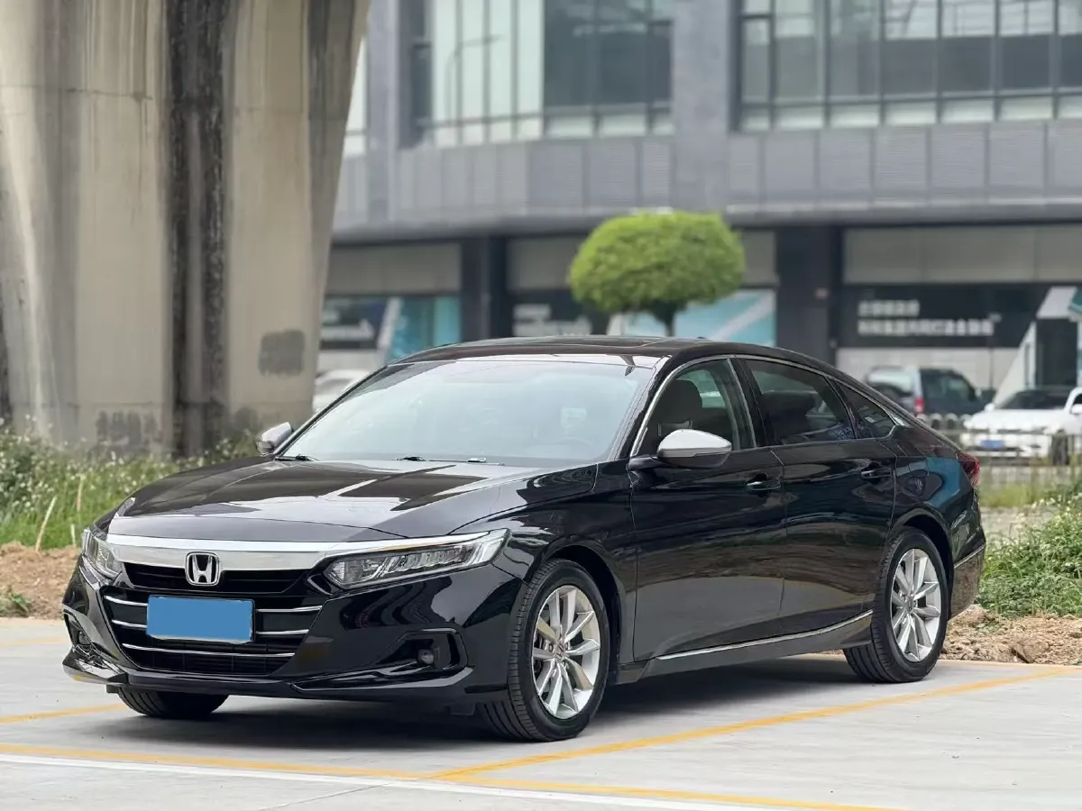 2022 Honda Accord 1.5T 194HP L4 CVT,autocango,china used car exporter,china ev exporter,chinese used car exporter,chinese used ev exporter