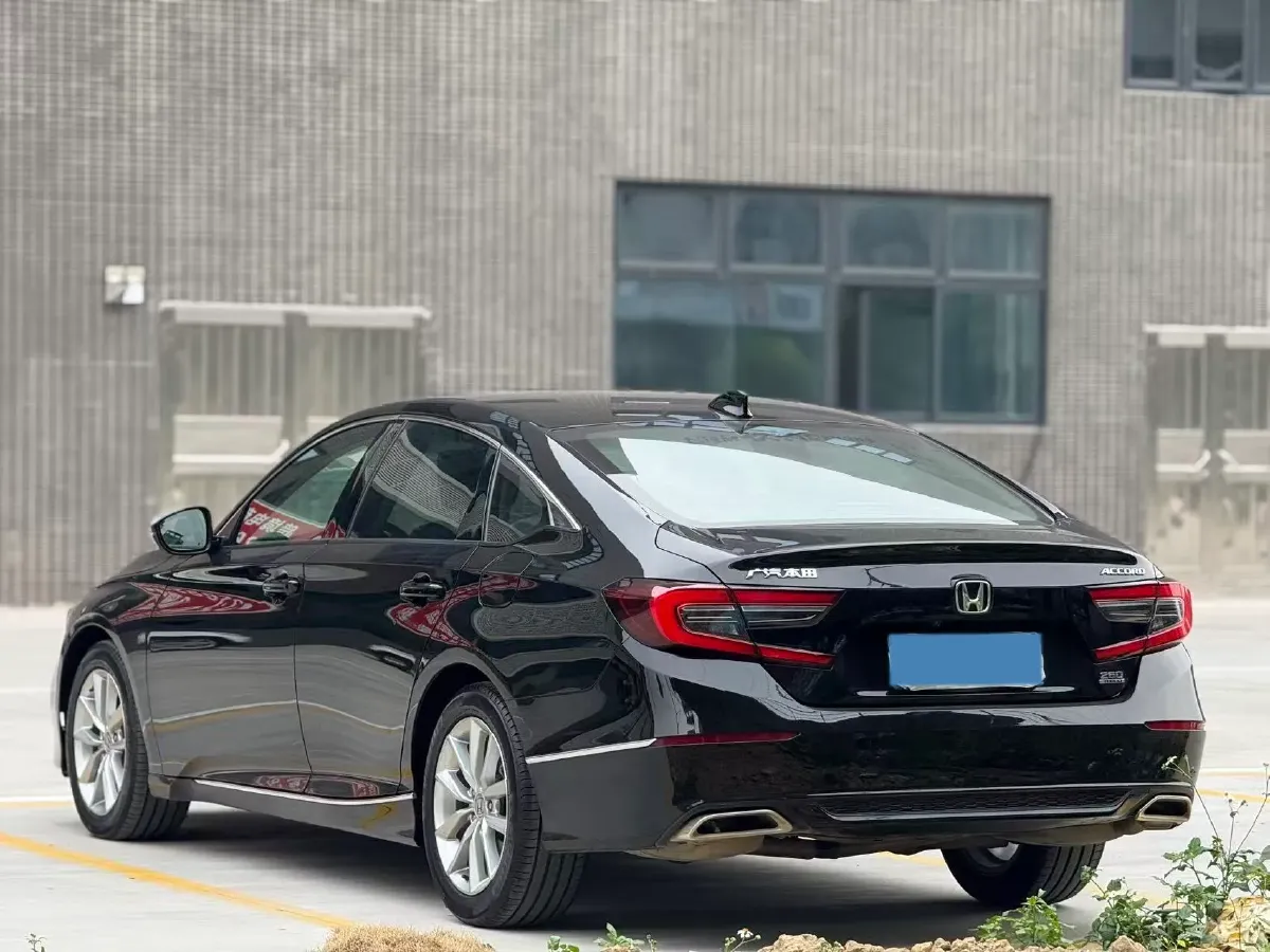 2022 Honda Accord 1.5T 194HP L4 CVT,autocango,china used car exporter,china ev exporter,chinese used car exporter,chinese used ev exporter