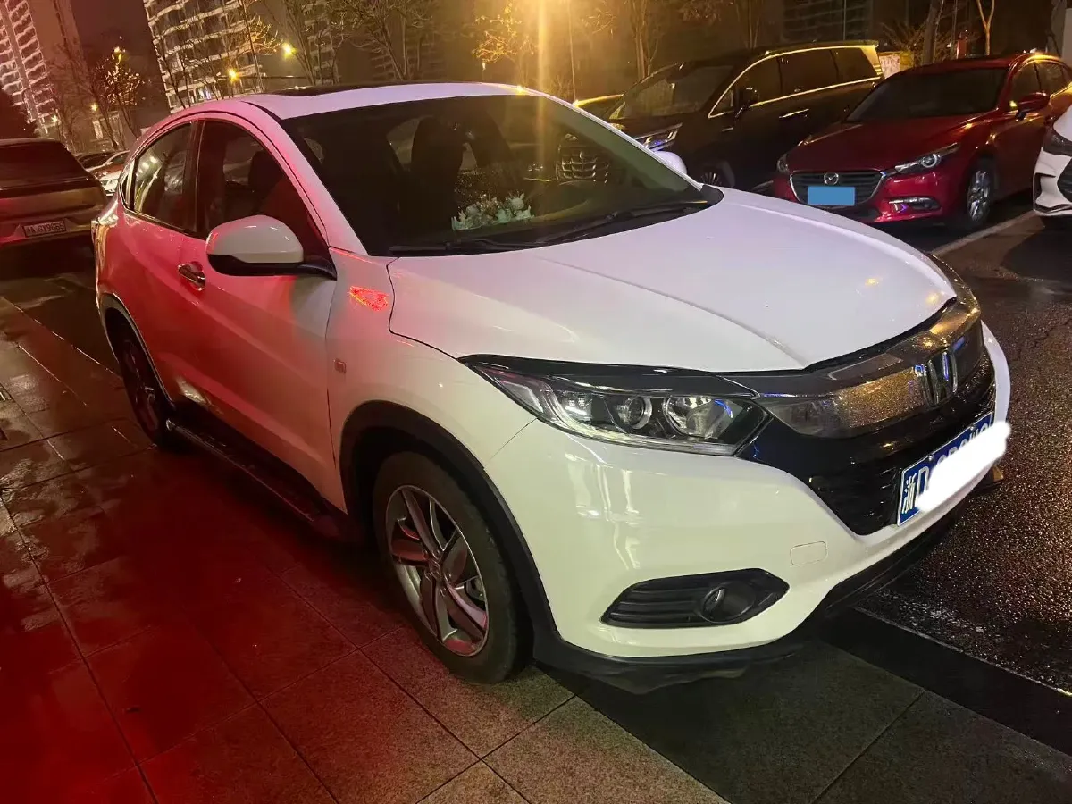 2020 Honda Vezel 1.5L 131HP L4 CVT,autocango,china used car exporter,china ev exporter,chinese used car exporter,chinese used ev exporter