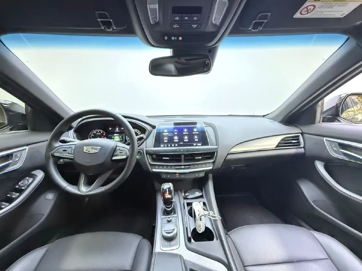 2022 Cadillac CT5 2.0T 237HP L4 10AT,autocango,china used car exporter,china ev exporter,chinese used car exporter,chinese used ev exporter