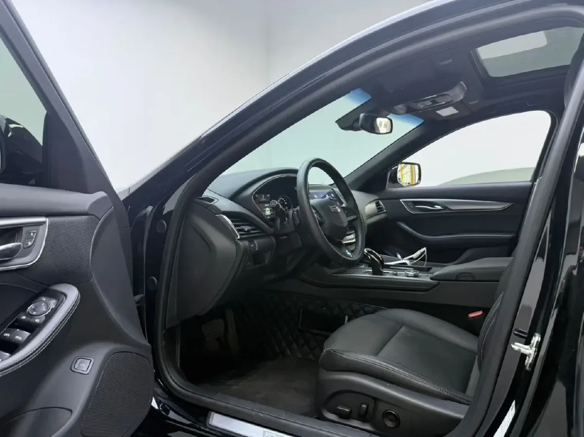 2022 Cadillac CT5 2.0T 237HP L4 10AT,autocango,china used car exporter,china ev exporter,chinese used car exporter,chinese used ev exporter