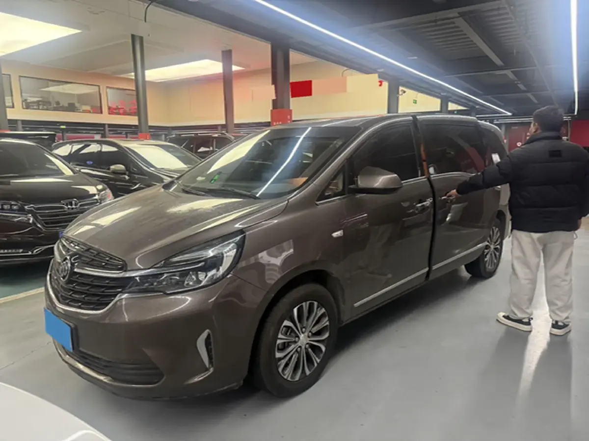 2021 Buick GL8 2.0T 237HP L4 9AT