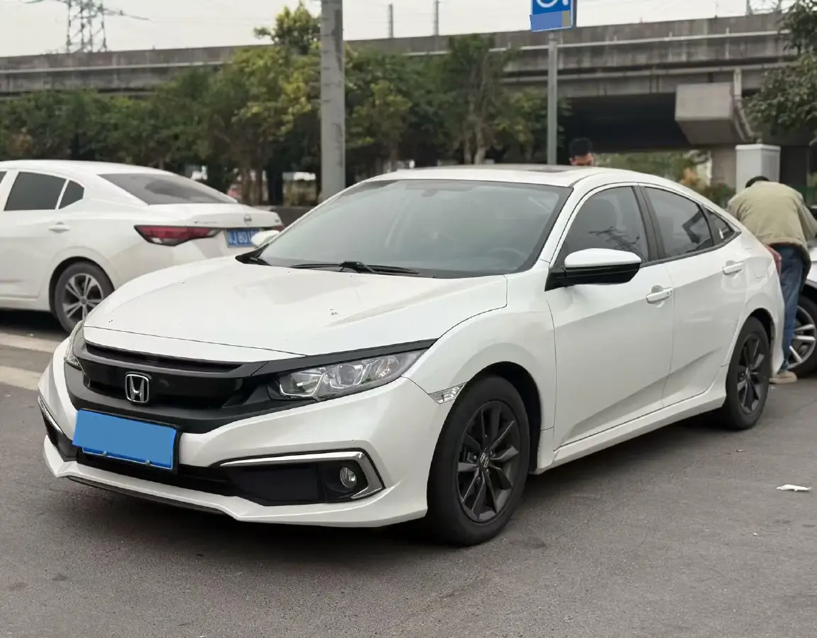 2019 Honda Civic 1.5T 177HP L4 CVT