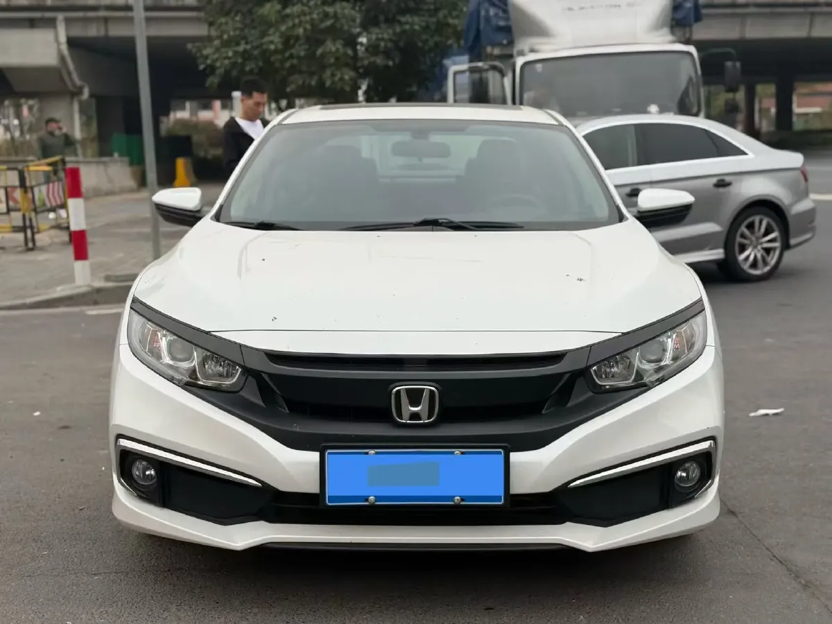 2019 Honda Civic 1.5T 177HP L4 CVT,autocango,china used car exporter,china ev exporter,chinese used car exporter,chinese used ev exporter