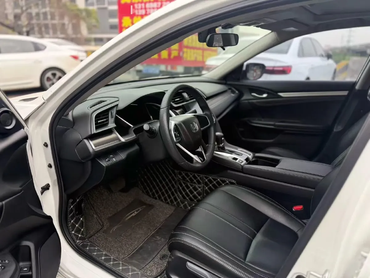 2019 Honda Civic 1.5T 177HP L4 CVT,autocango,china used car exporter,china ev exporter,chinese used car exporter,chinese used ev exporter