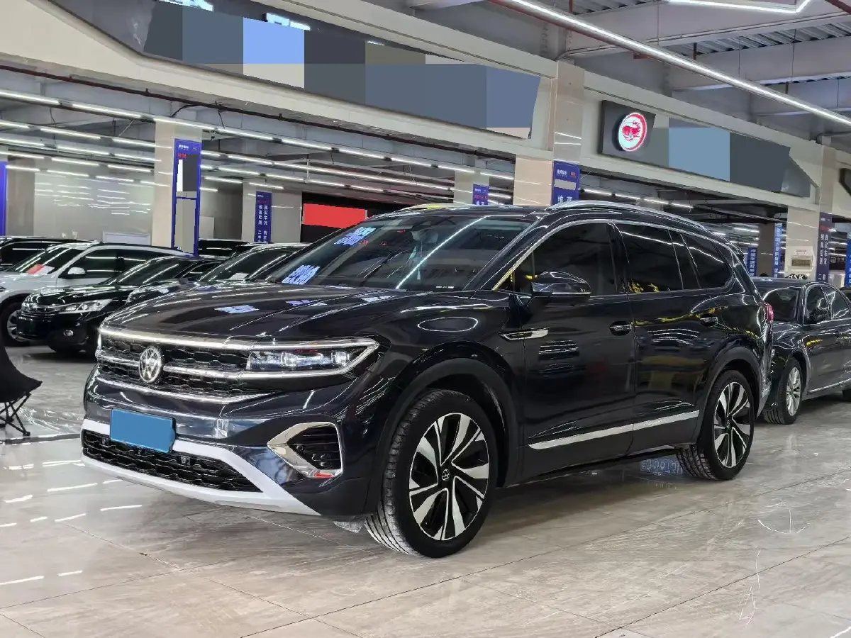 2022 Volkswagen Talagon 2.0T 220HP L4 7DCT