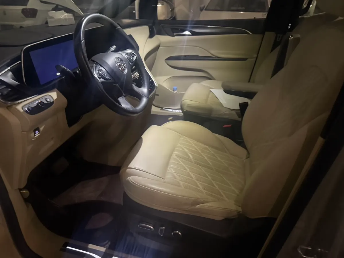 2022 Buick GL8 2.0T 237HP L4 9AT,autocango,china used car exporter,china ev exporter,chinese used car exporter,chinese used ev exporter