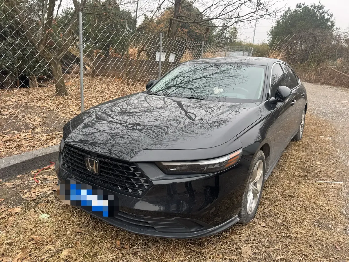 2025 Honda Accord 1.5T 192HP L4 CVT