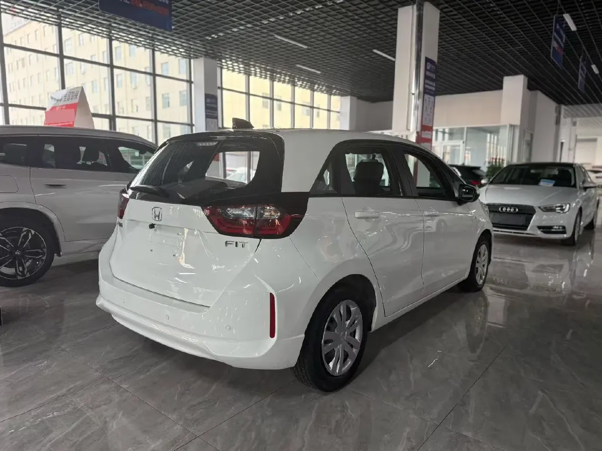2021 Honda Fit 1.5L 131HP L4 CVT,autocango,china used car exporter,china ev exporter,chinese used car exporter,chinese used ev exporter