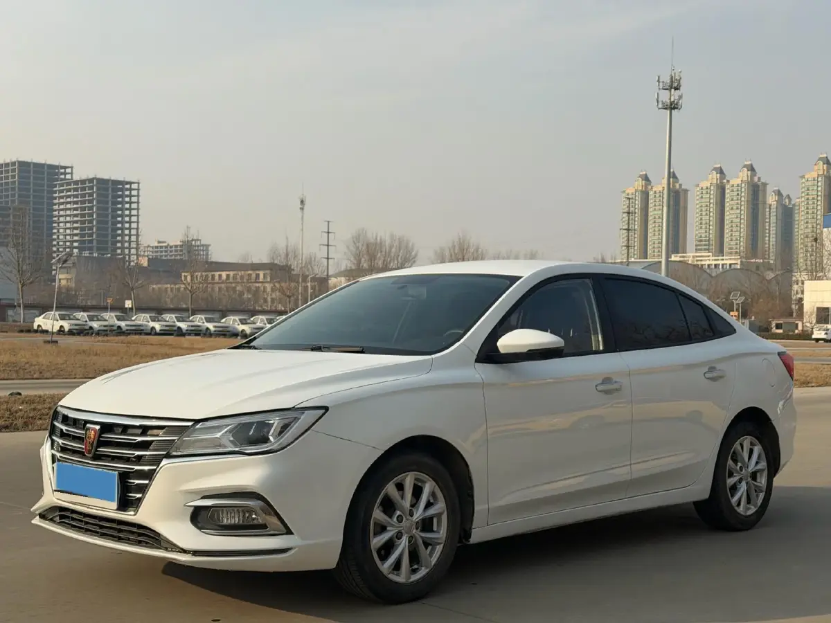 2020 Roewe i5 1.5L 120HP L4 5MT