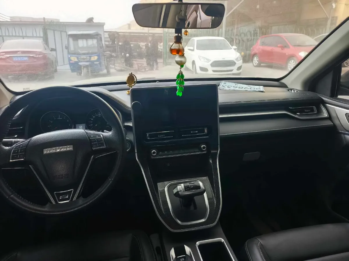 2021 Haval M6 1.5T 150HP L4 7DCT,autocango,china used car exporter,china ev exporter,chinese used car exporter,chinese used ev exporter