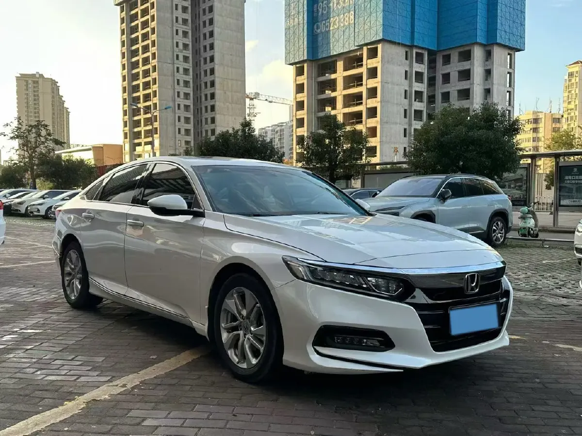 2018 Honda Accord 1.5T 194HP L4 CVT,autocango,china used car exporter,china ev exporter,chinese used car exporter,chinese used ev exporter