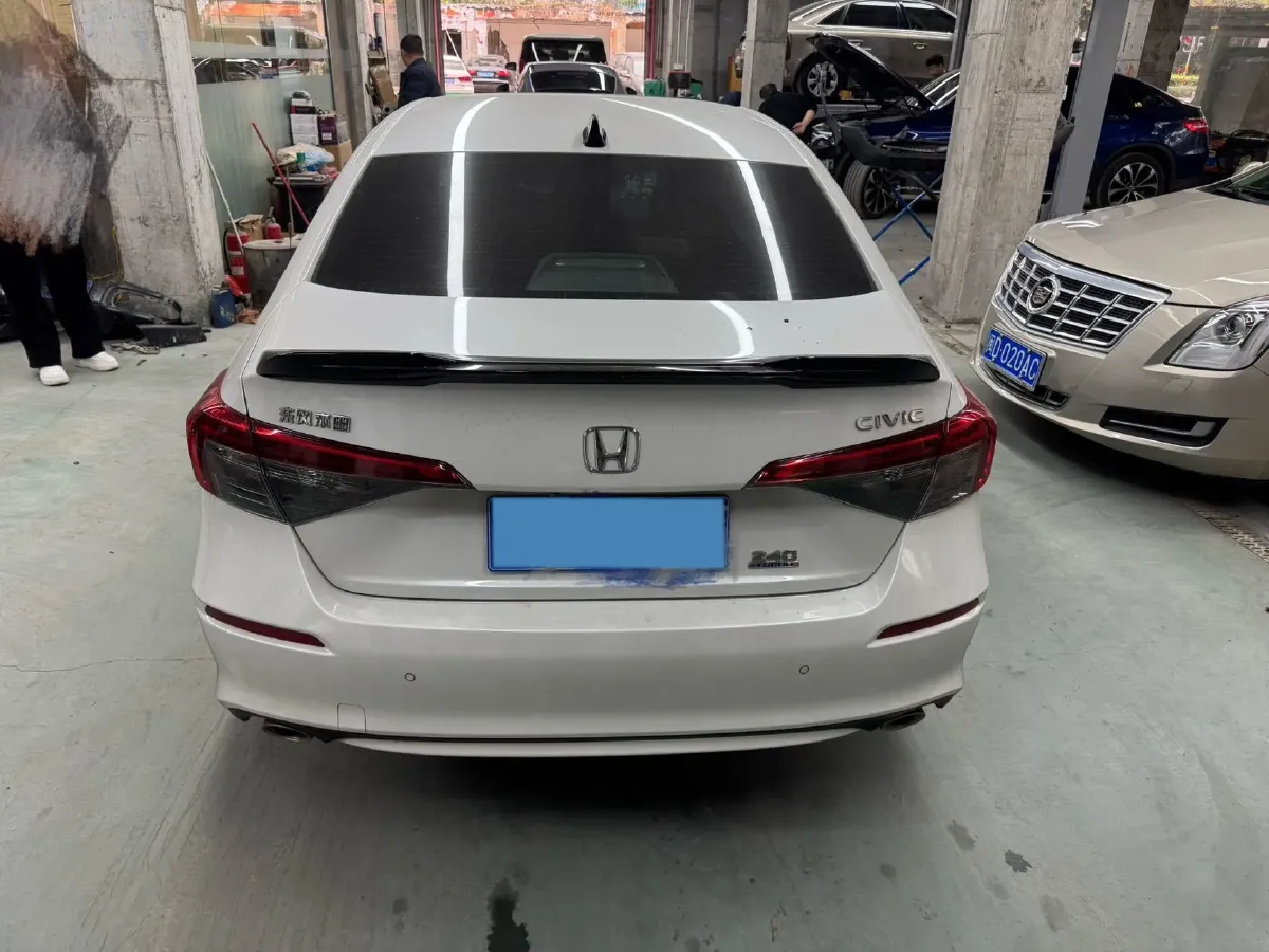 2022 Honda Civic 1.5T 182HP L4 CVT,autocango,china used car exporter,china ev exporter,chinese used car exporter,chinese used ev exporter