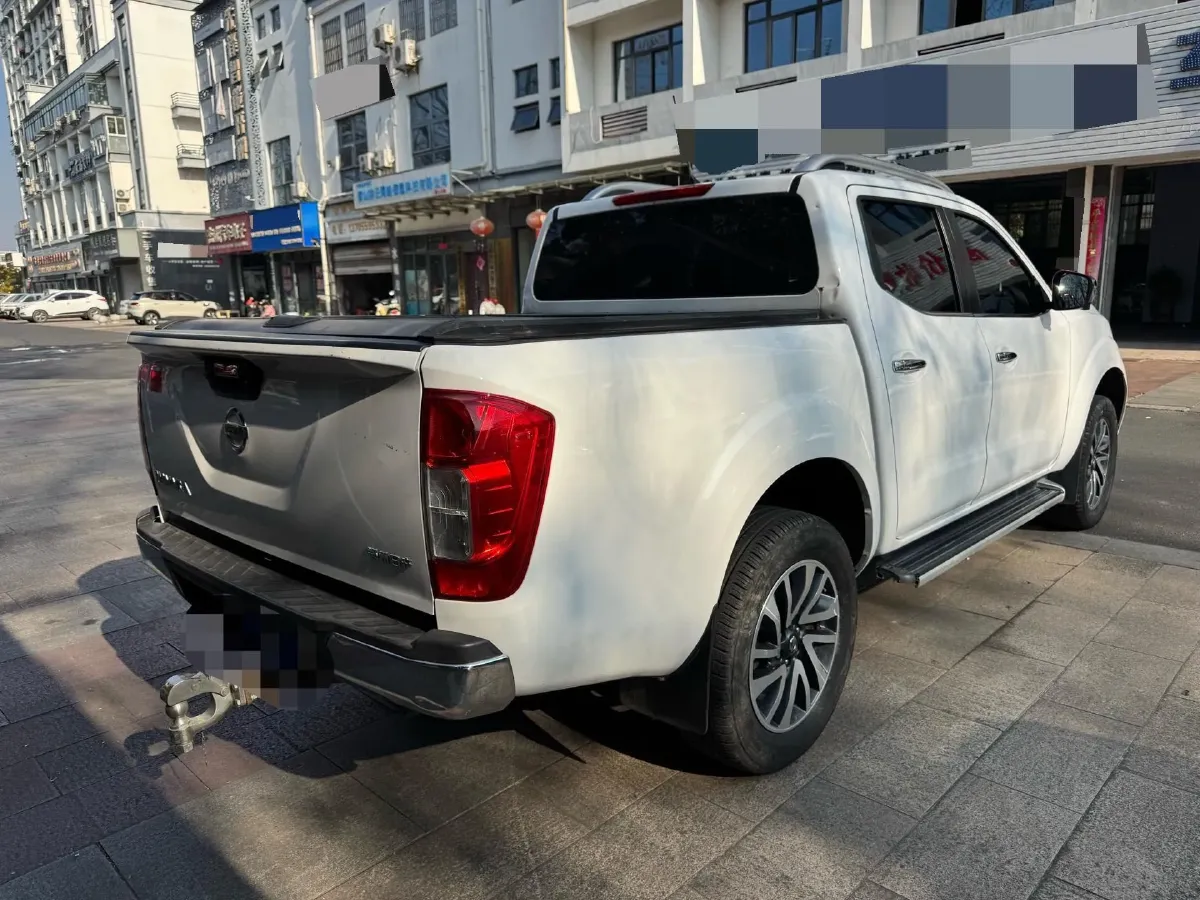 2021 Nissan Navara 2.5L 190HP L4 7AT,autocango,china used car exporter,china ev exporter,chinese used car exporter,chinese used ev exporter