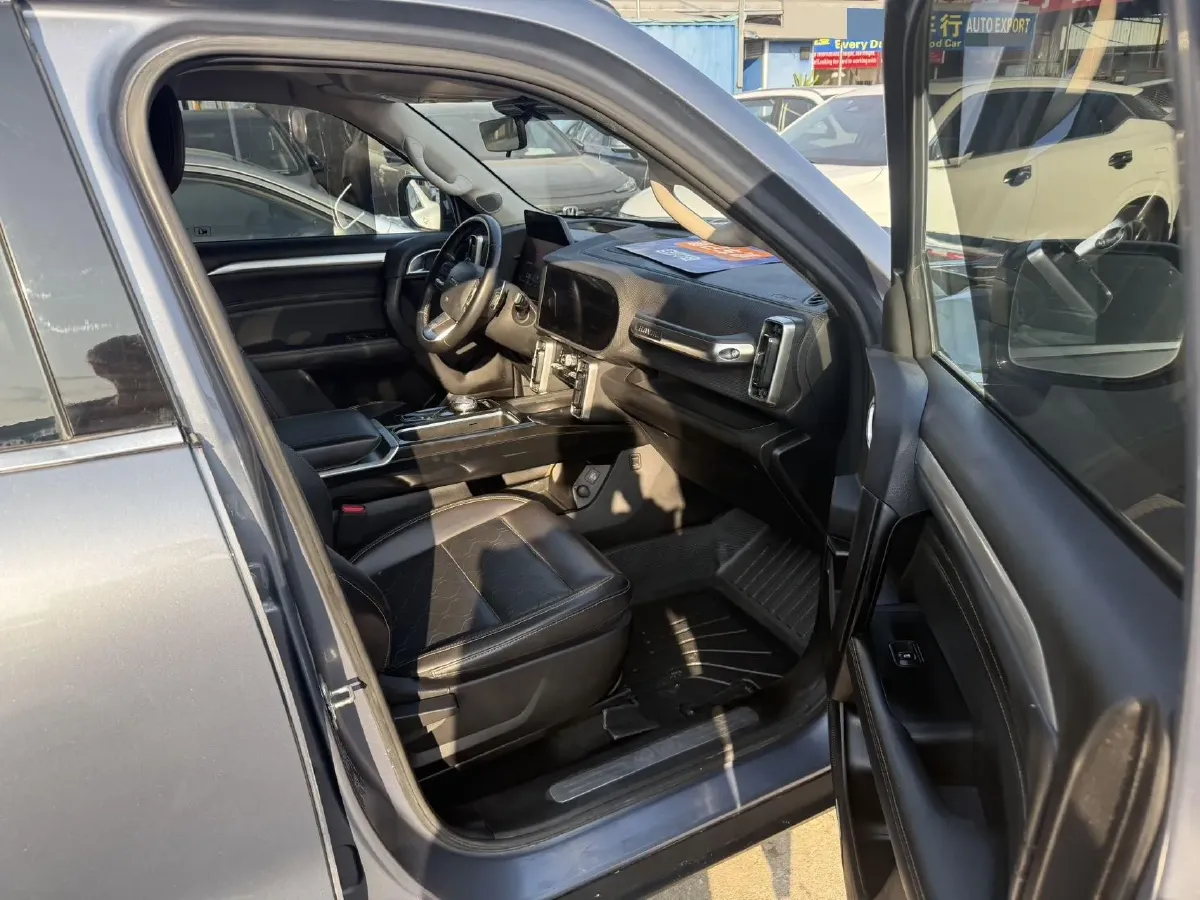 2022 Haval Dargo 2.0T 211HP L4 7DCT,autocango,china used car exporter,china ev exporter,chinese used car exporter,chinese used ev exporter