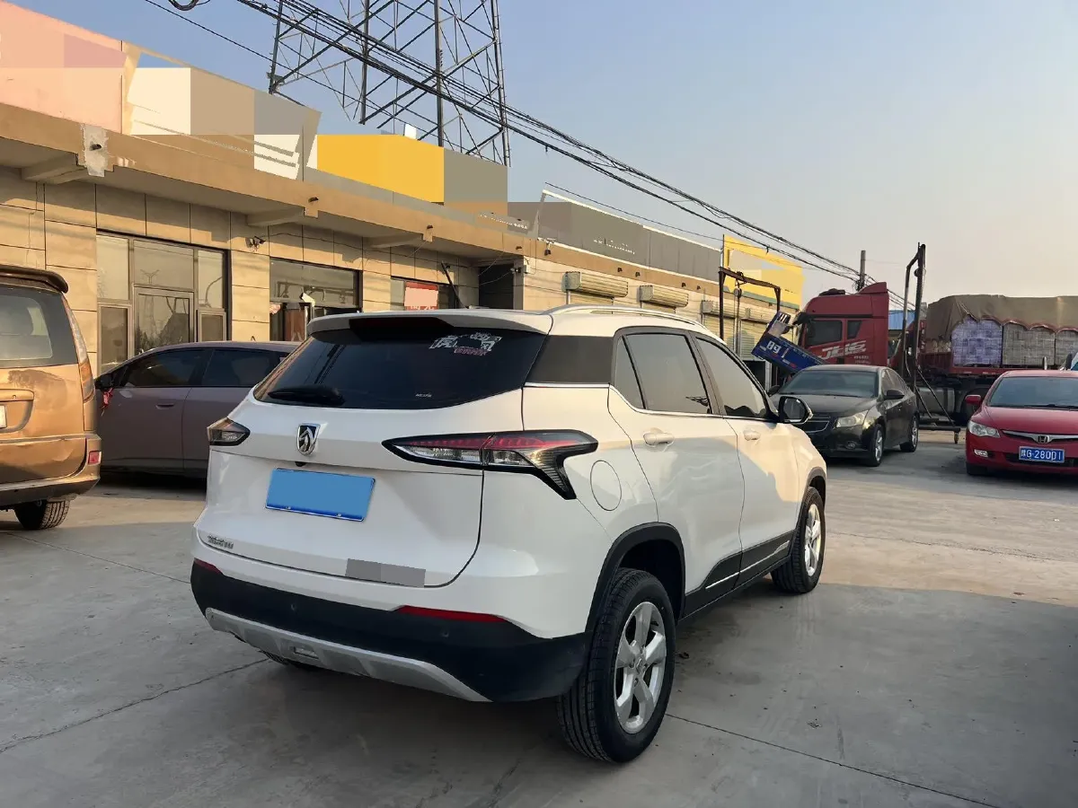 2019 BaoJun RM-5 1.5L 99HP L4 6MT,autocango,china used car exporter,china ev exporter,chinese used car exporter,chinese used ev exporter