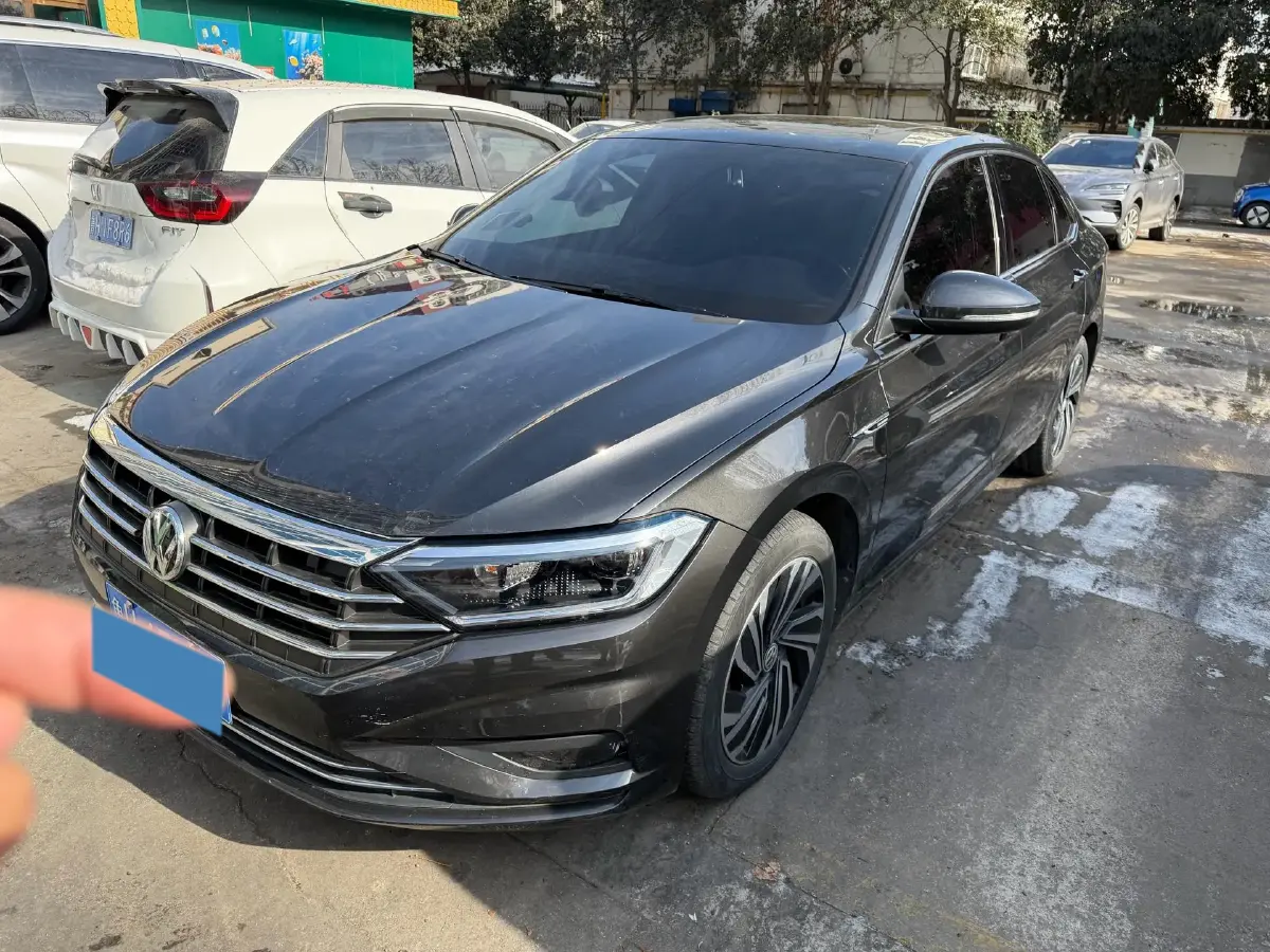 2022 Volkswagen Sagitar 1.4T 150HP L4 7DCT