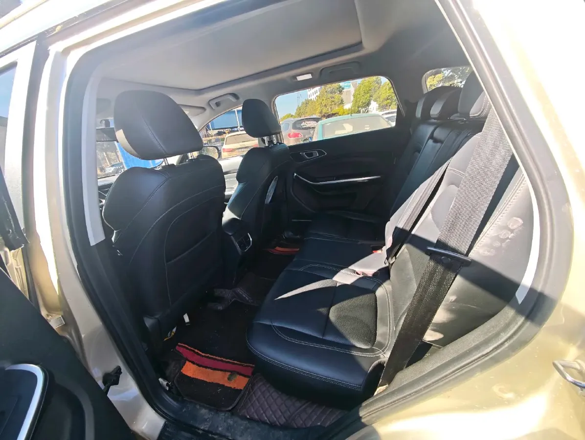 2018 Chery Tiggo 8 1.5T 147HP L4 6DCT,autocango,china used car exporter,china ev exporter,chinese used car exporter,chinese used ev exporter