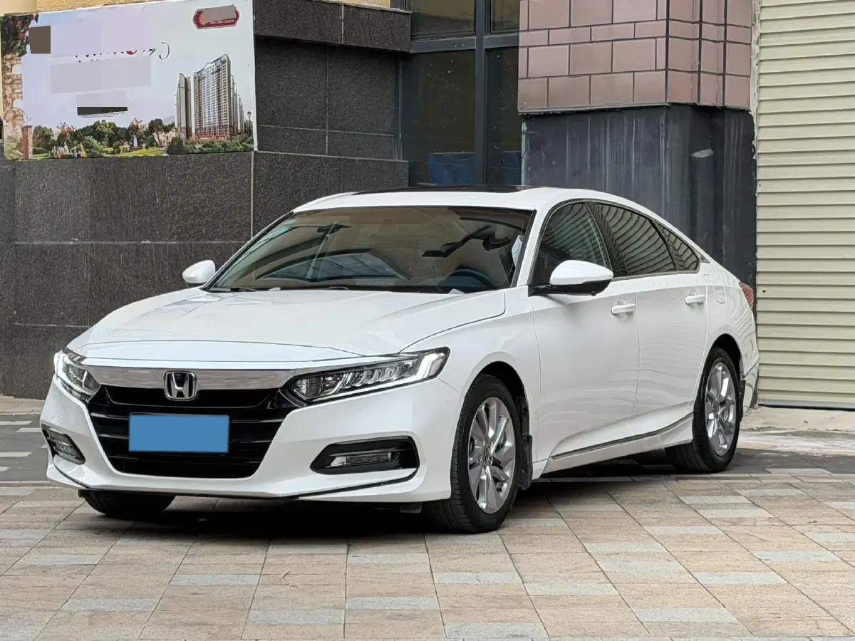 2018 Honda Accord 1.5T 194HP L4 CVT