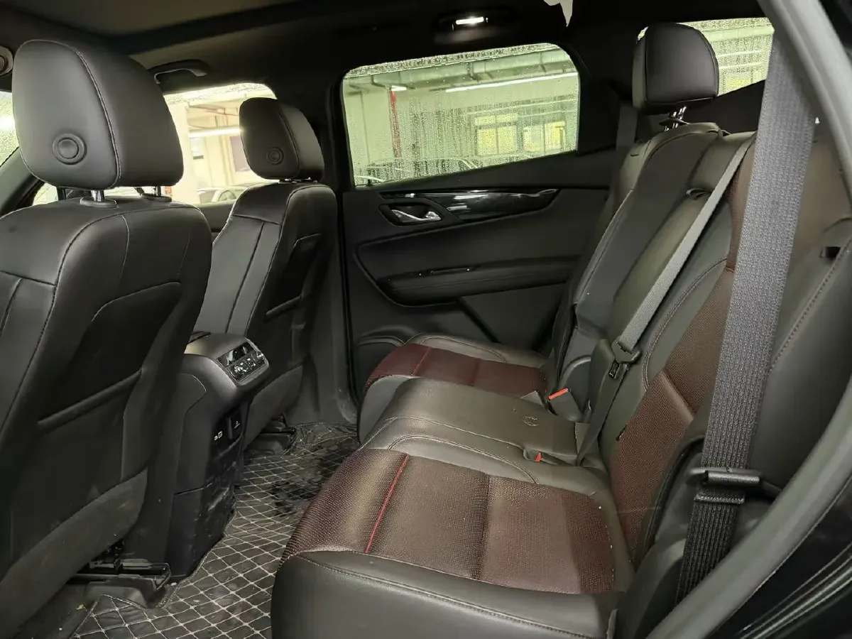 2020 Chevrolet Blazer 2.0T 237HP L4 9AT,autocango,china used car exporter,china ev exporter,chinese used car exporter,chinese used ev exporter