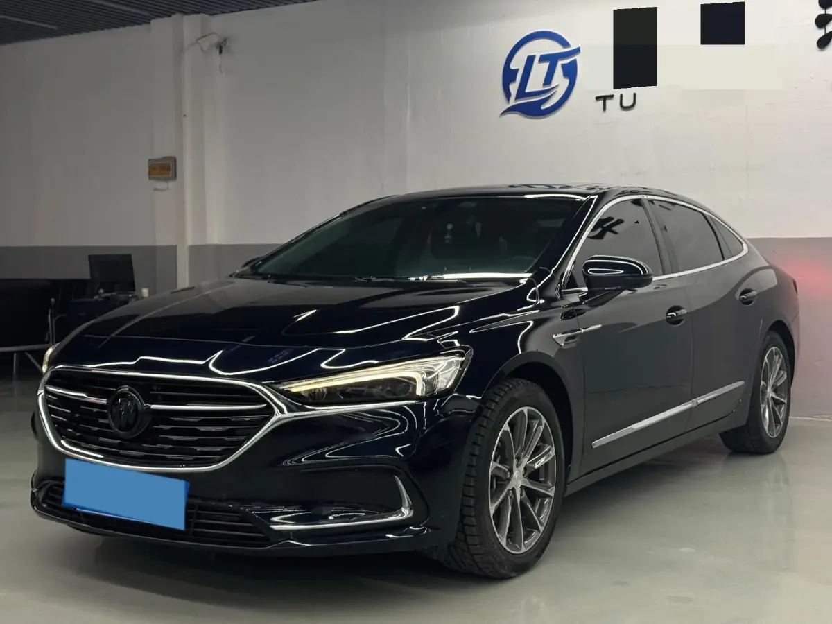 2022 Buick Larcosse 2.0T 237HP L4 9AT