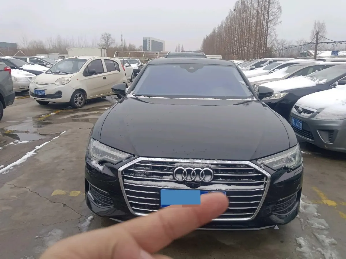 2021 Audi A6L 2.0T 224HP L4 7DCT,autocango,china used car exporter,china ev exporter,chinese used car exporter,chinese used ev exporter