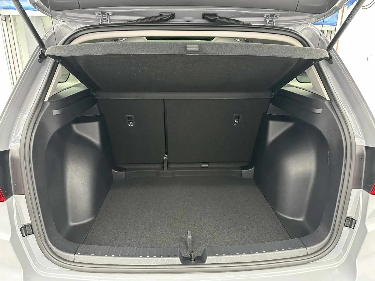 2023 Jetta VS7 1.4T 150HP L4 6AT,autocango,china used car exporter,china ev exporter,chinese used car exporter,chinese used ev exporter