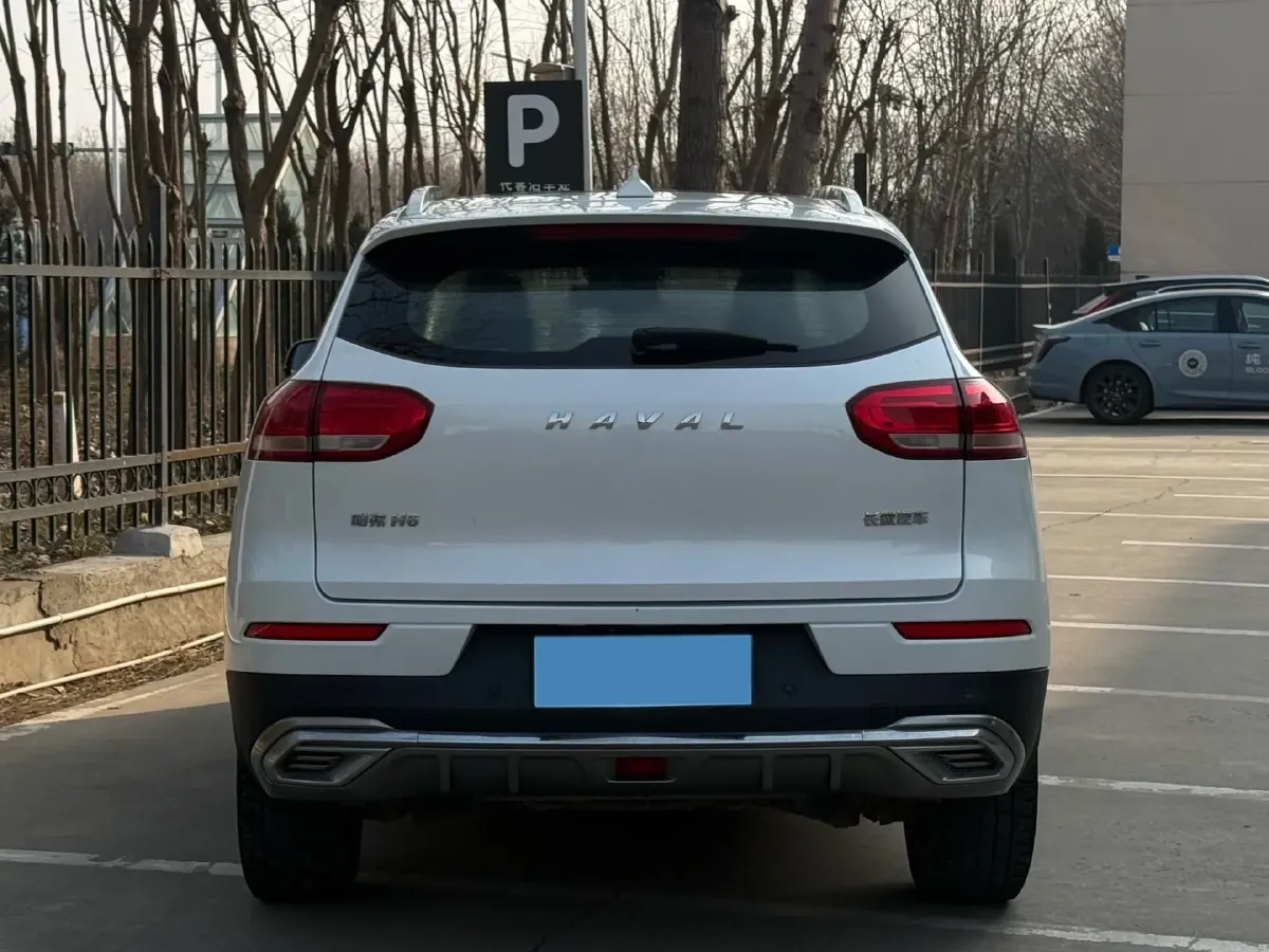 2021 Haval H6 1.5T 150HP L4 7DCT,autocango,china used car exporter,china ev exporter,chinese used car exporter,chinese used ev exporter