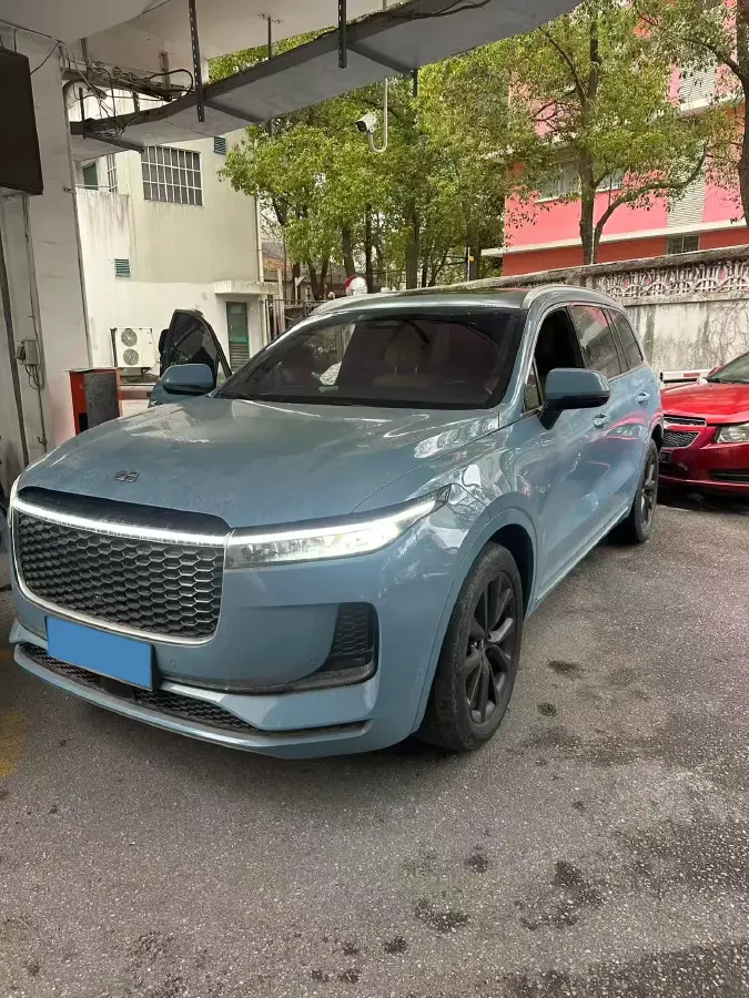 2021 Li ONE Range Extended 131HP REEV 40.5KWH