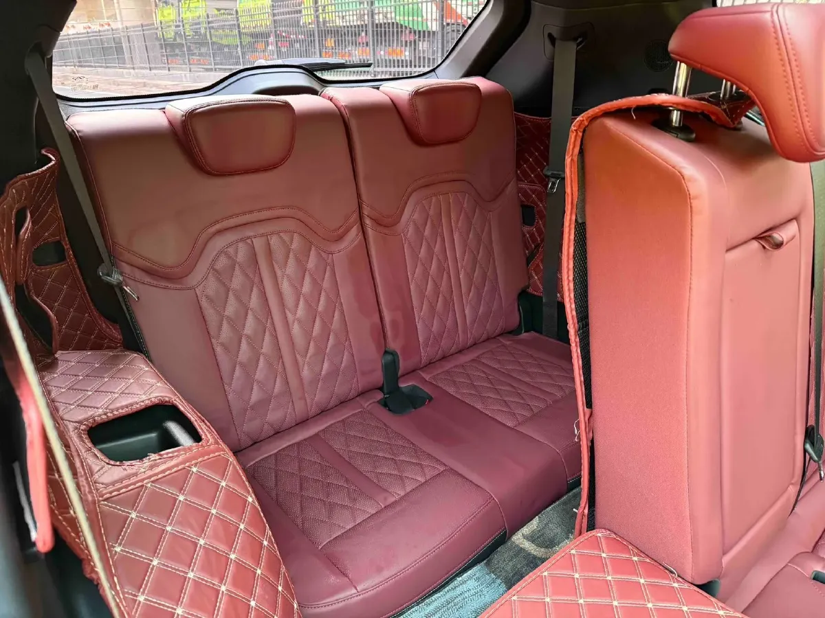 2023 ChangAn Oshan X7 Plus 1.5T 188HP L4 7DCT,autocango,china used car exporter,china ev exporter,chinese used car exporter,chinese used ev exporter