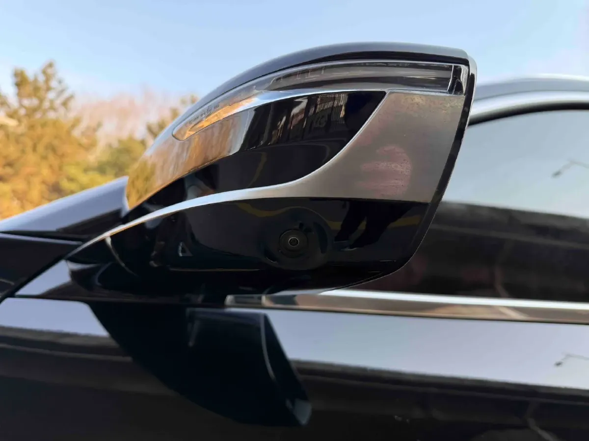 2023 ChangAn Oshan X7 Plus 1.5T 188HP L4 7DCT,autocango,china used car exporter,china ev exporter,chinese used car exporter,chinese used ev exporter