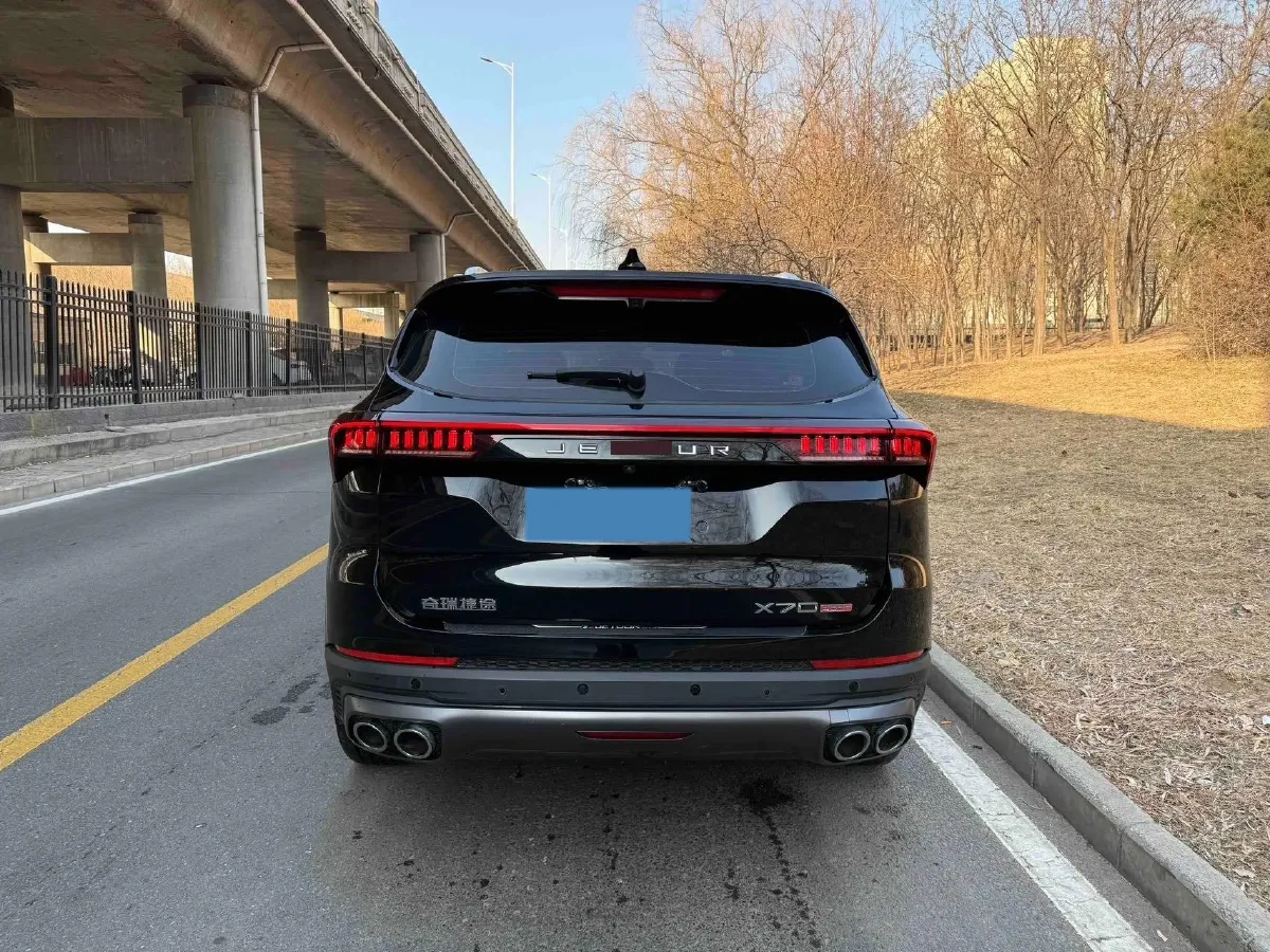 2023 ChangAn Oshan X7 Plus 1.5T 188HP L4 7DCT,autocango,china used car exporter,china ev exporter,chinese used car exporter,chinese used ev exporter