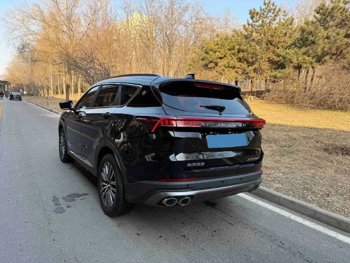 2023 ChangAn Oshan X7 Plus 1.5T 188HP L4 7DCT,autocango,china used car exporter,china ev exporter,chinese used car exporter,chinese used ev exporter