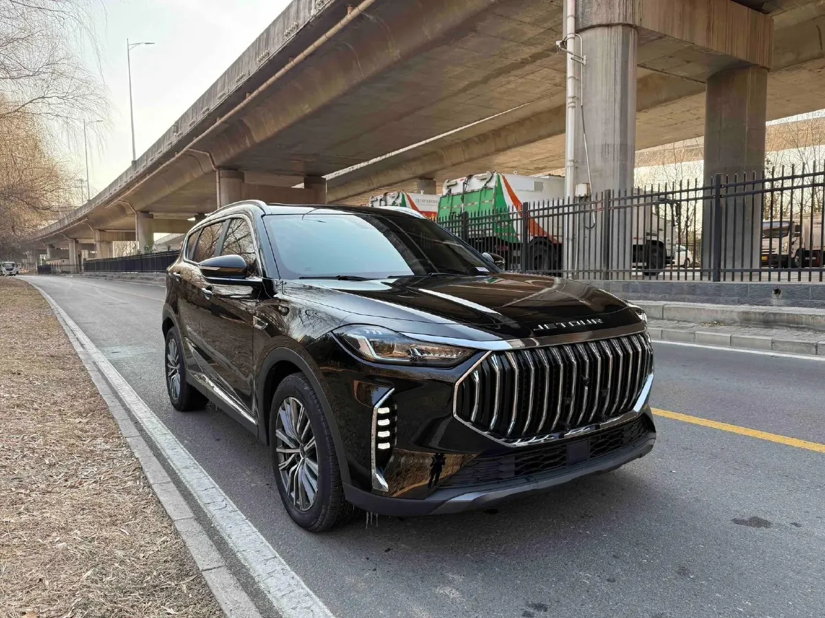 2023 ChangAn Oshan X7 Plus 1.5T 188HP L4 7DCT,autocango,china used car exporter,china ev exporter,chinese used car exporter,chinese used ev exporter